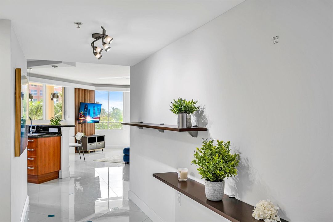 2011 N OCEAN BLVD #405N-30