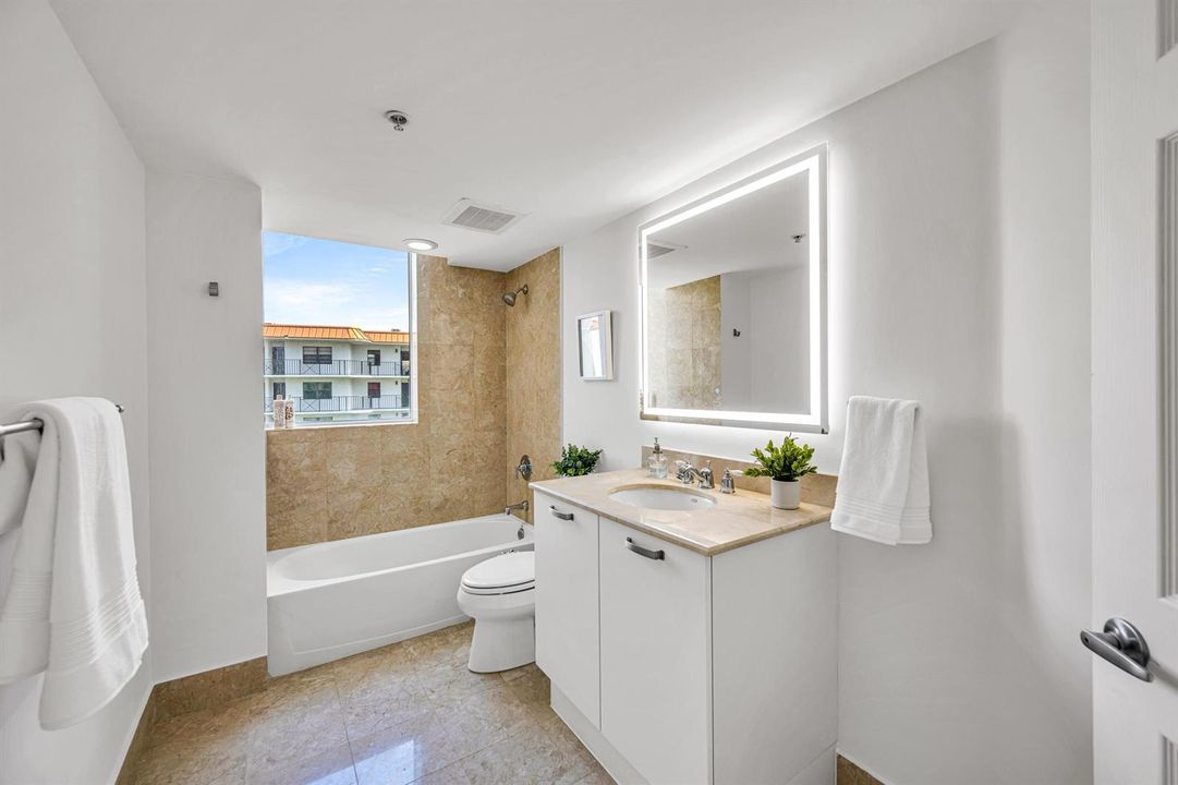 2011 N OCEAN BLVD #405N-55