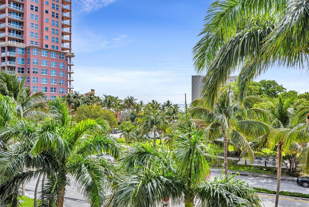 2011 N OCEAN BLVD #405N-17