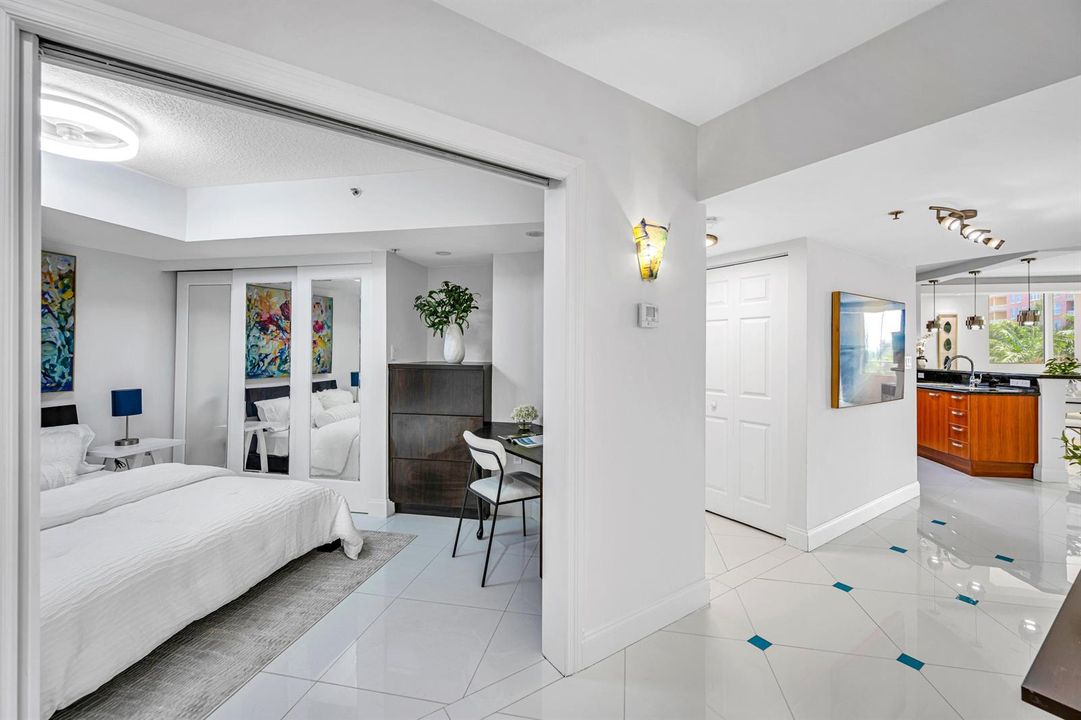 2011 N OCEAN BLVD #405N-32