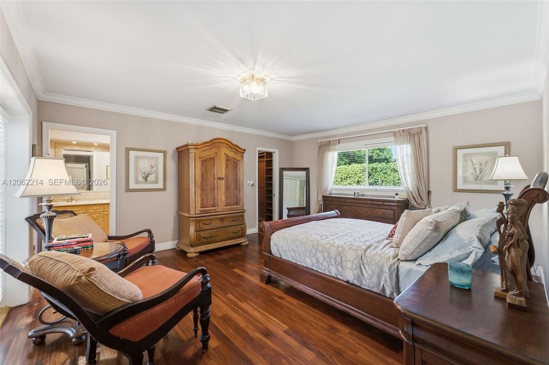 En Venta: $1,150,000 (3 camas, 2 baños, 2154 Pies cuadrados)