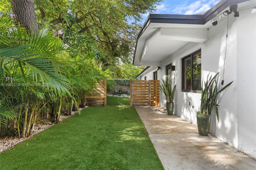 For Sale: $1,099,999 (0 beds, 0 baths, 1540 Square Feet)