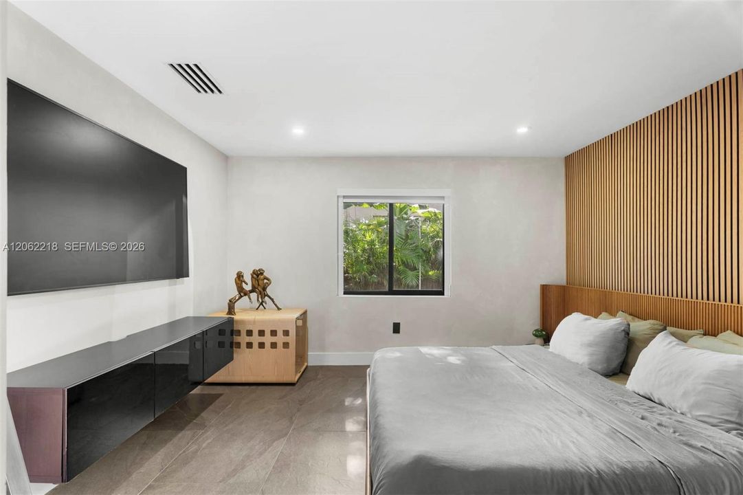 For Sale: $1,099,999 (0 beds, 0 baths, 1540 Square Feet)