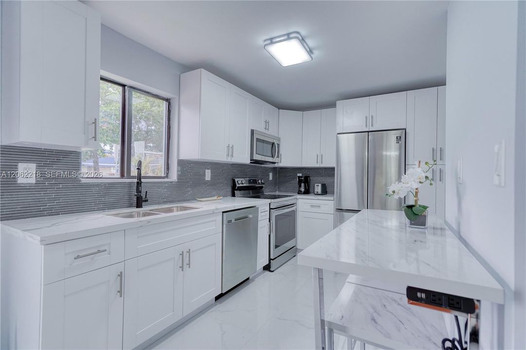 For Sale: $1,099,999 (0 beds, 0 baths, 1540 Square Feet)