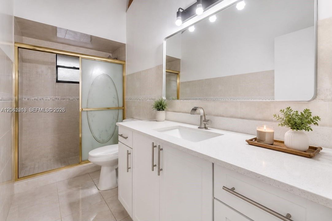 В аренду: $3,750 (3 спален, 2 ванн, 1624 Квадратных фут)