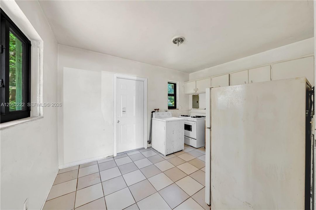En Venta: $585,000 (2 camas, 1 baños, 780 Pies cuadrados)