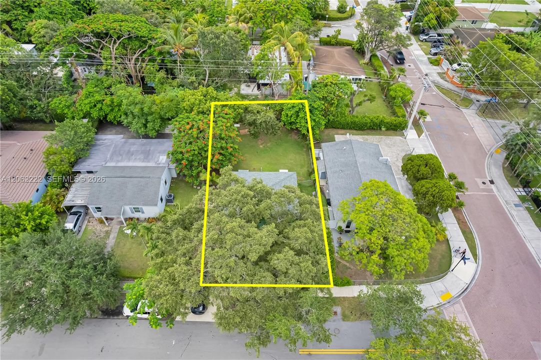 En Venta: $585,000 (2 camas, 1 baños, 780 Pies cuadrados)