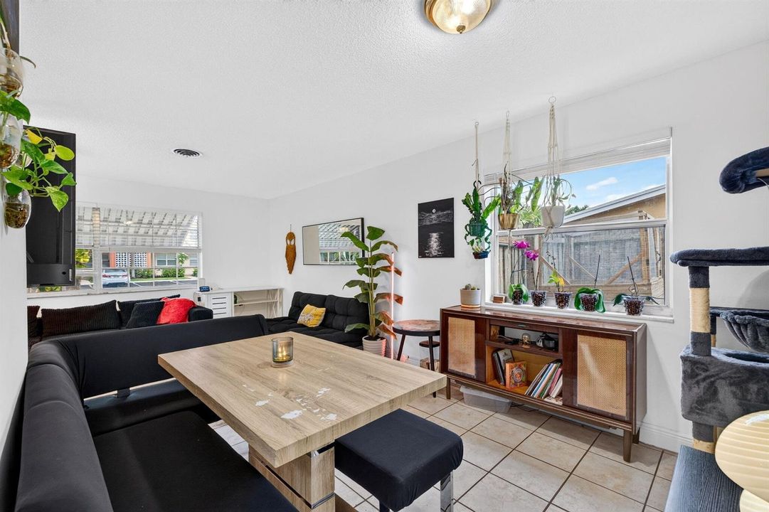 19-web-or-mls-699A2368