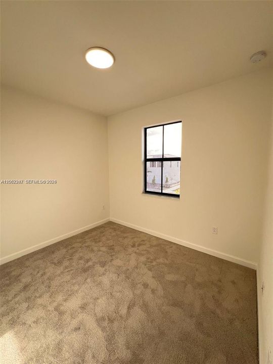 В аренду: $2,950 (3 спален, 2 ванн, 1442 Квадратных фут)