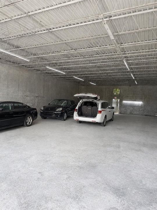 В аренду: $14,000 (0 спален, 0 ванн, 0 Квадратных фут)