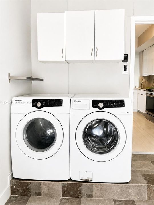 В аренду: $3,200 (3 спален, 2 ванн, 1382 Квадратных фут)
