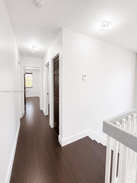 В аренду: $3,200 (3 спален, 2 ванн, 1382 Квадратных фут)