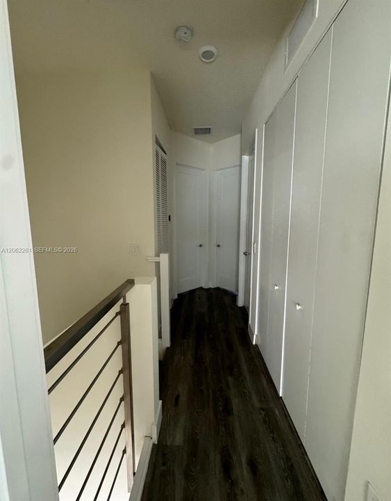 На продажу: $699,000 (4 спален, 3 ванн, 1812 Квадратных фут)