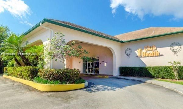 На продажу: $189,000 (2 спален, 1 ванн, 953 Квадратных фут)