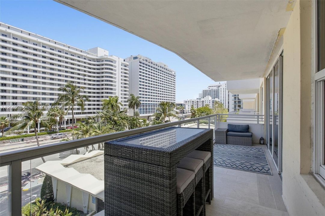 На продажу: $475,000 (1 спален, 1 ванн, 930 Квадратных фут)