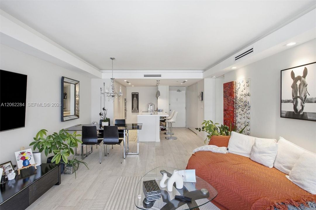 На продажу: $475,000 (1 спален, 1 ванн, 930 Квадратных фут)