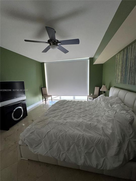 For Rent: $12,000 (3 beds, 3 baths, 1841 Square Feet)