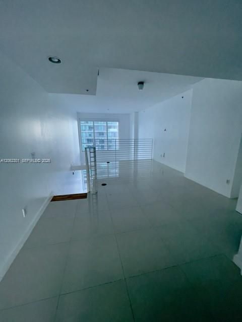 For Rent: $3,950 (2 beds, 2 baths, 1148 Square Feet)