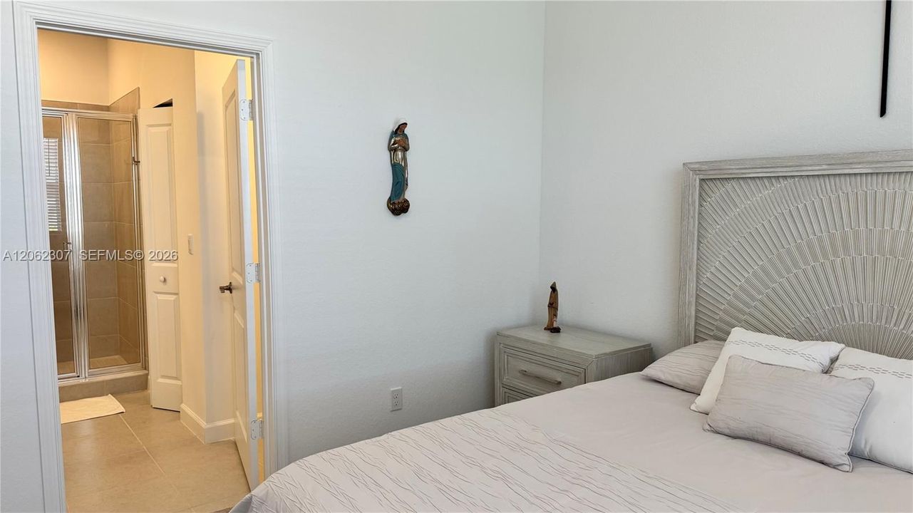 В аренду: $2,600 (3 спален, 2 ванн, 1632 Квадратных фут)