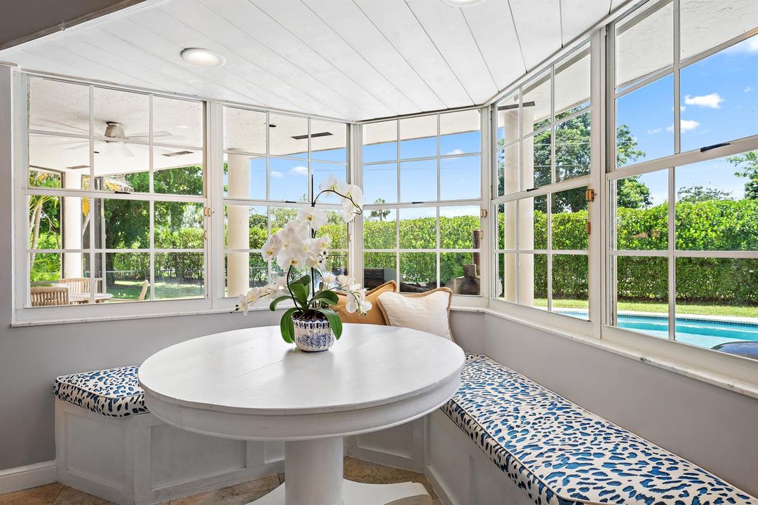 3 Loggerhead Ln-12
