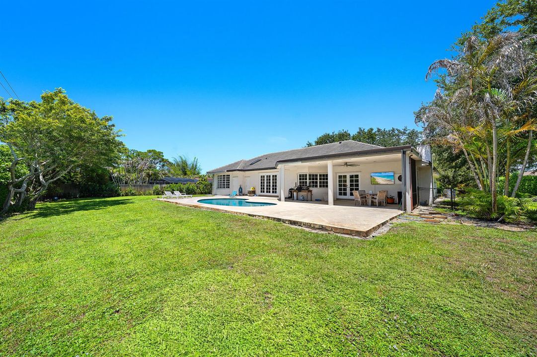 3 Loggerhead Ln-22