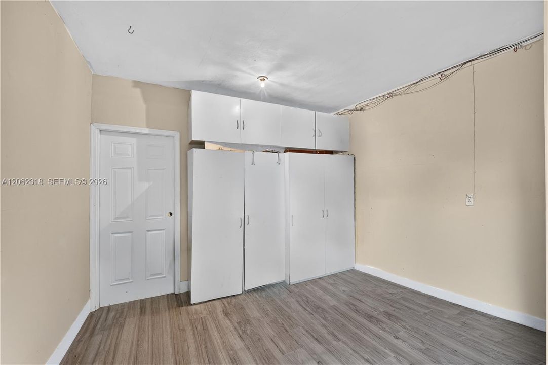 En Venta: $605,000 (3 camas, 2 baños, 1260 Pies cuadrados)