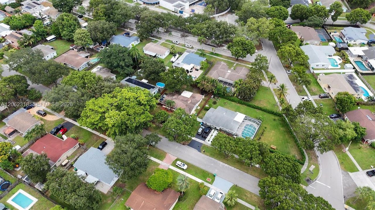 En Venta: $605,000 (3 camas, 2 baños, 1260 Pies cuadrados)