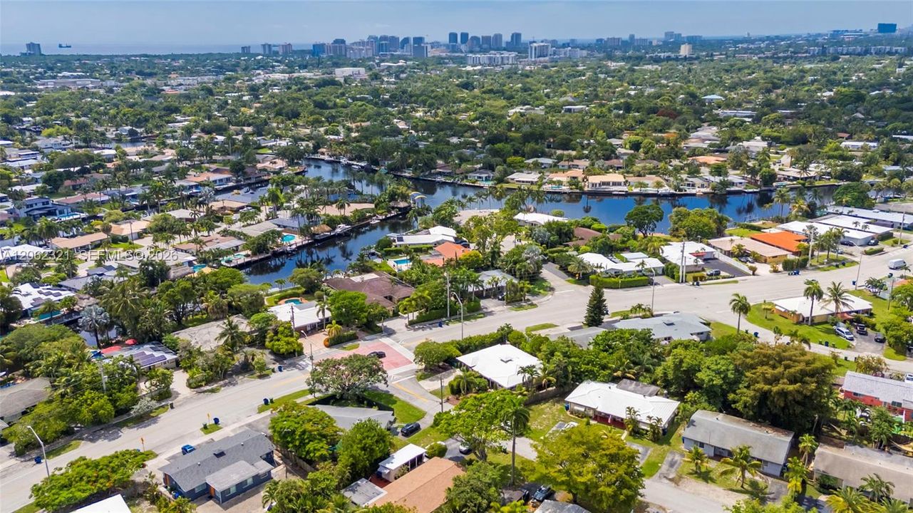 На продажу: $520,000 (2 спален, 2 ванн, 1012 Квадратных фут)