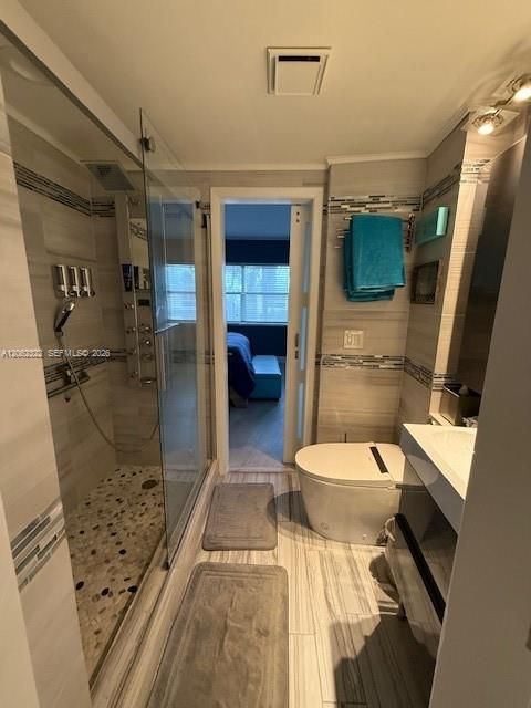 En Venta: $289,000 (2 camas, 1 baños, 850 Pies cuadrados)