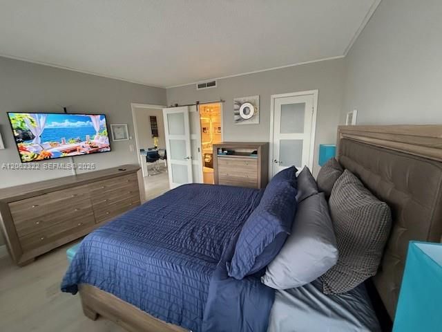 En Venta: $289,000 (2 camas, 1 baños, 850 Pies cuadrados)