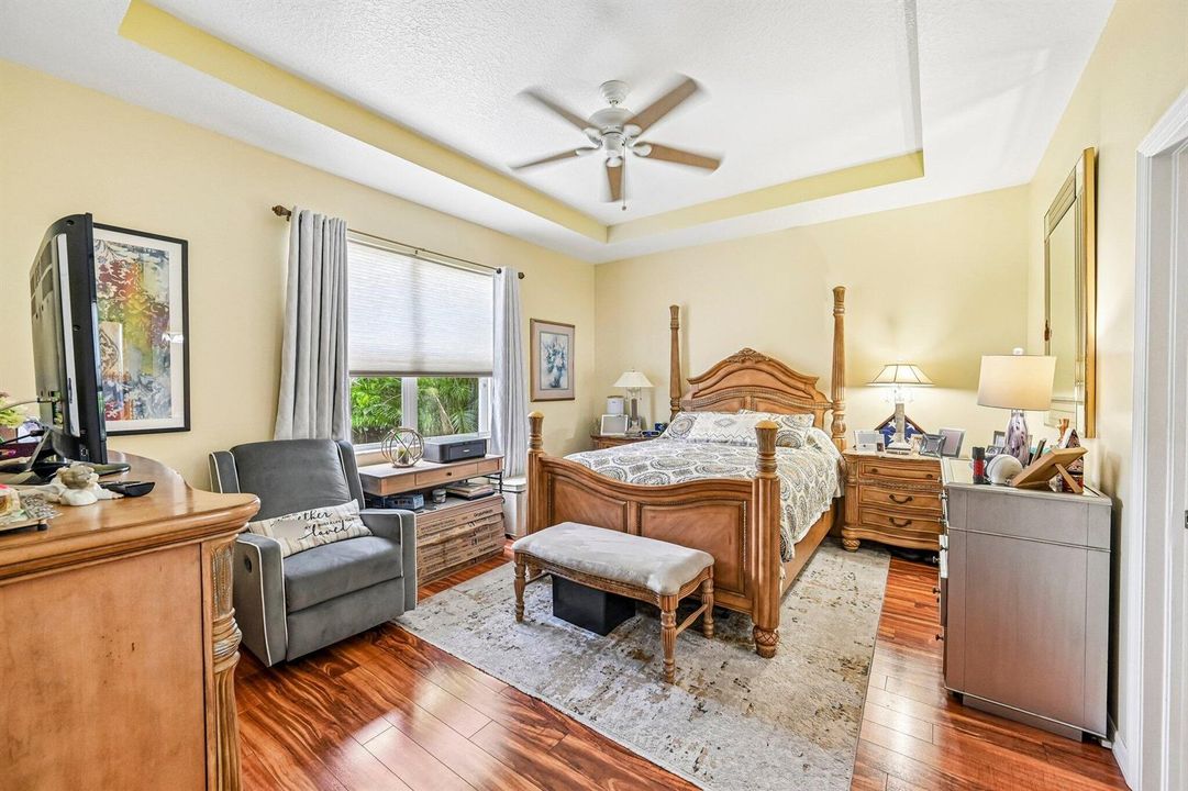 17-web-or-mls-SW Eastbrook Cir-S2907-017