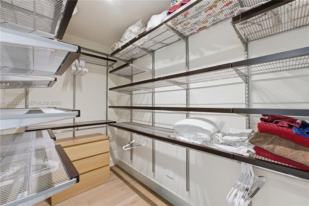 En Renta: $6,950 (3 camas, 2 baños, 1740 Pies cuadrados)