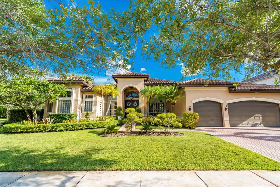For Sale: $1,575,000 (5 beds, 3 baths, 3766 Square Feet)
