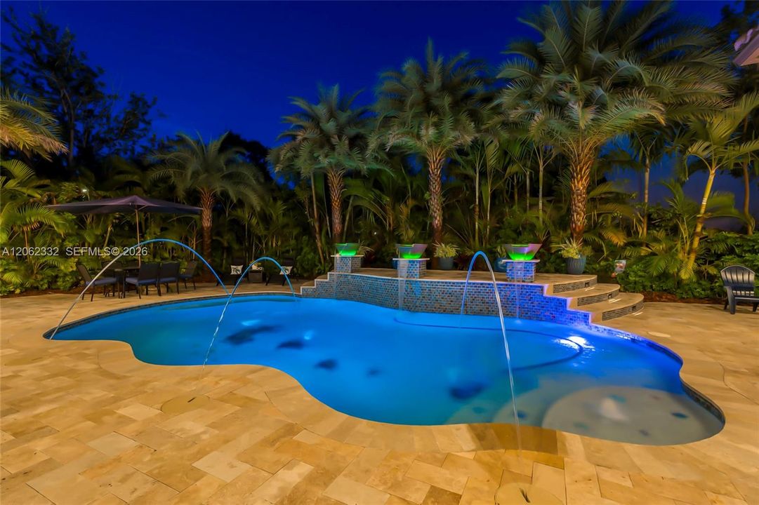 For Sale: $1,575,000 (5 beds, 3 baths, 3766 Square Feet)