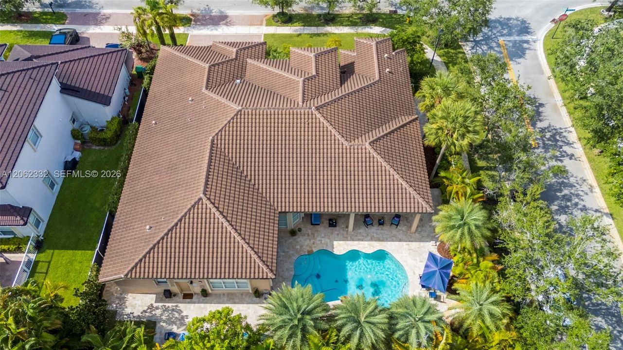 For Sale: $1,575,000 (5 beds, 3 baths, 3766 Square Feet)