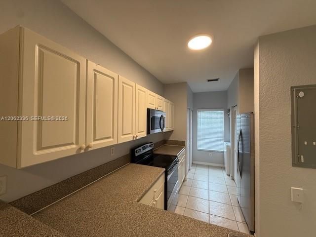 В аренду: $2,800 (3 спален, 2 ванн, 1251 Квадратных фут)