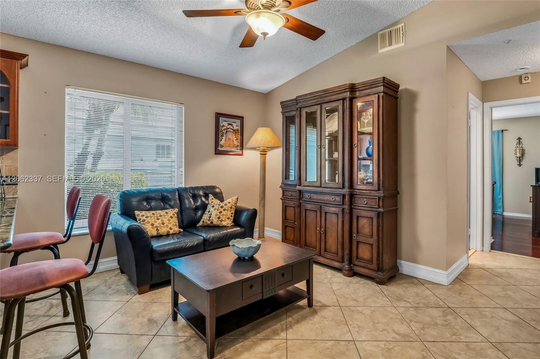 For Sale: $685,000 (3 beds, 2 baths, 1577 Square Feet)