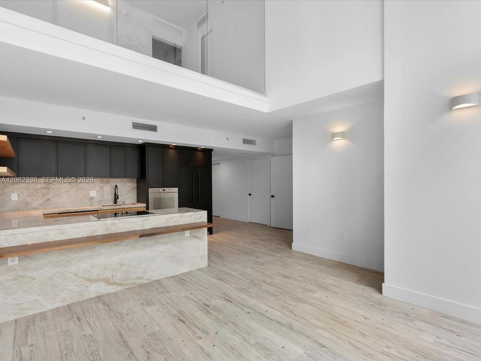 For Rent: $6,600 (3 beds, 3 baths, 1590 Square Feet)