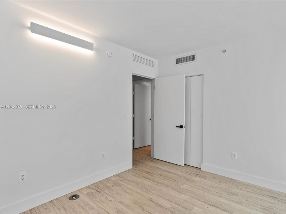 For Rent: $6,600 (3 beds, 3 baths, 1590 Square Feet)