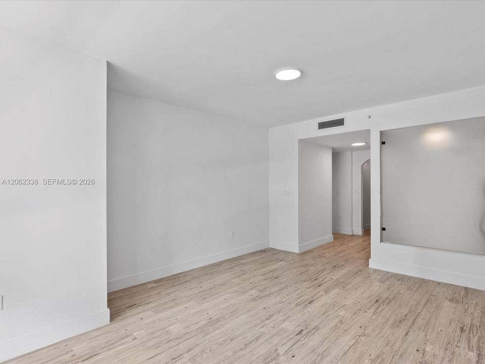 For Rent: $6,600 (3 beds, 3 baths, 1590 Square Feet)