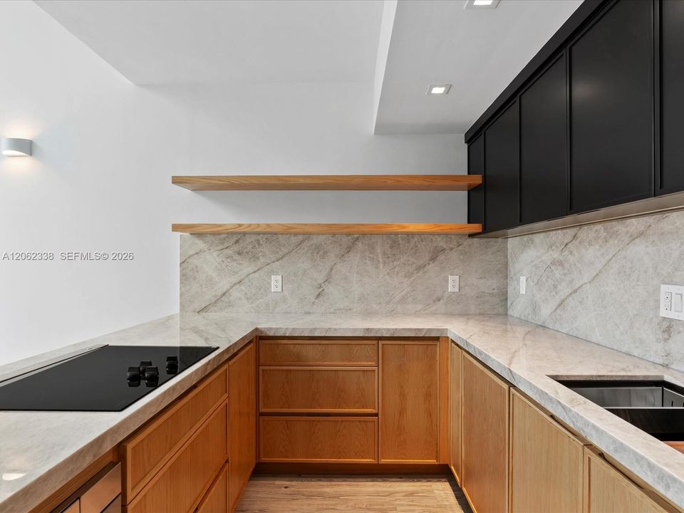 For Rent: $6,600 (3 beds, 3 baths, 1590 Square Feet)