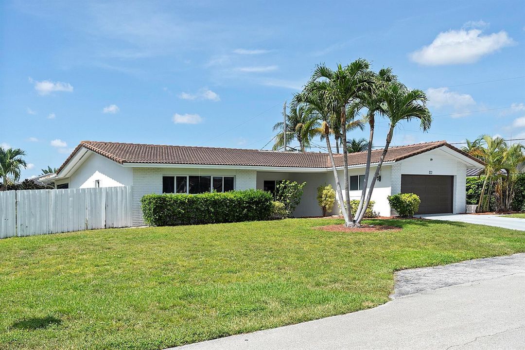 2910 NE 40th Ct - - 004