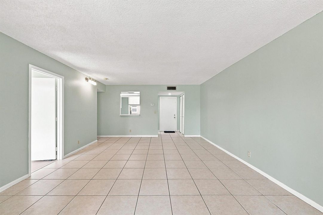 15_living room