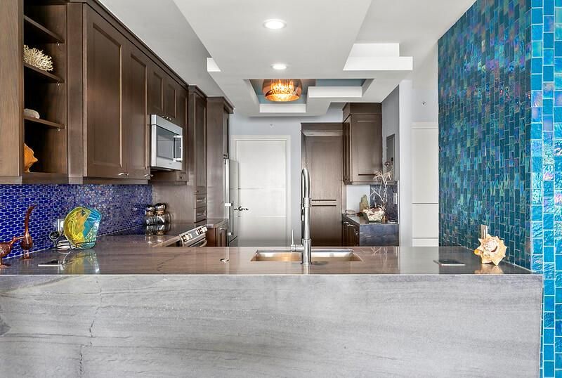 i-6VQm6Fs-L