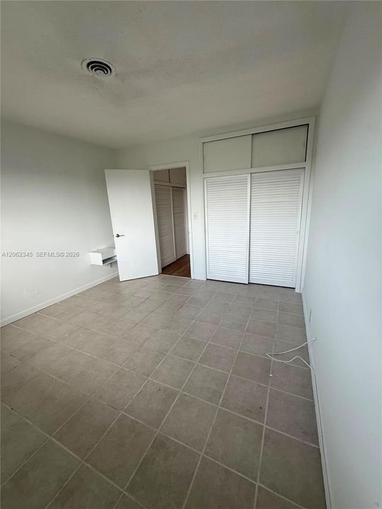 В аренду: $1,700 (1 спален, 1 ванн, 660 Квадратных фут)