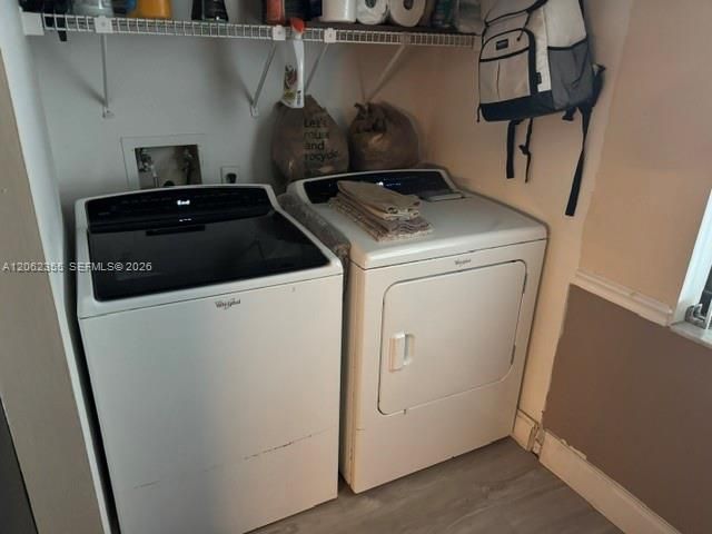 En Venta: $449,900 (2 camas, 2 baños, 1100 Pies cuadrados)