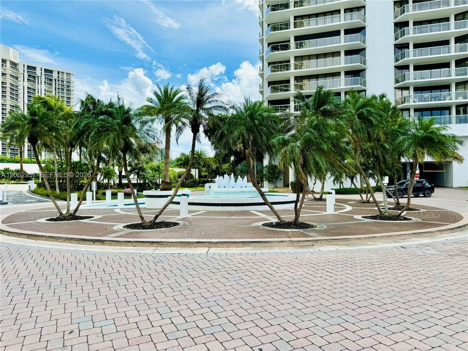 На продажу: $485,000 (2 спален, 2 ванн, 1560 Квадратных фут)