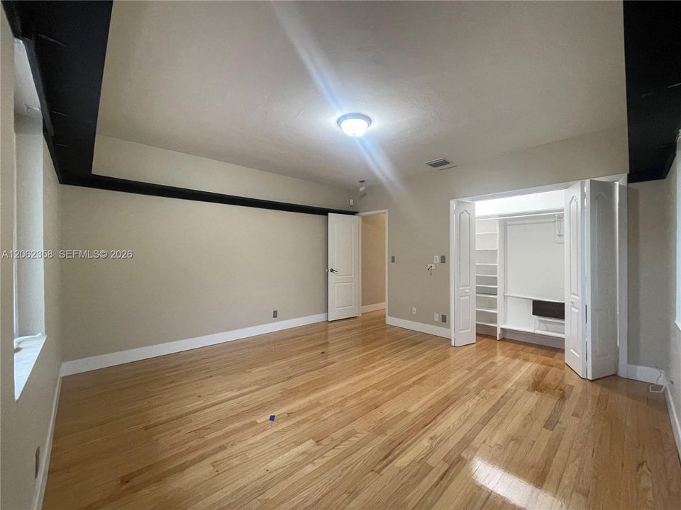 В аренду: $8,700 (3 спален, 3 ванн, 2366 Квадратных фут)