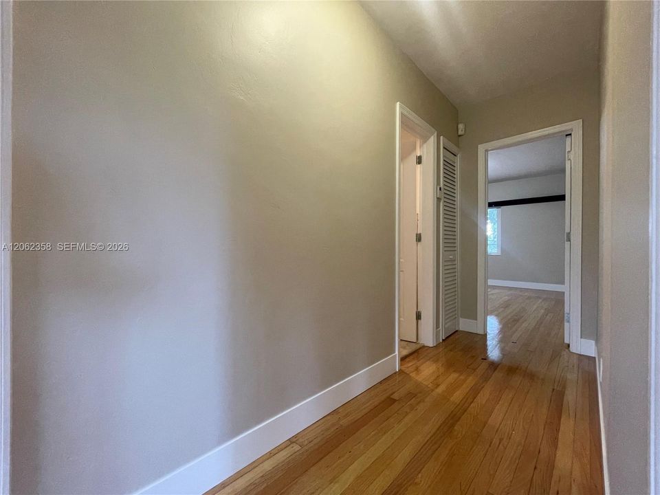 В аренду: $8,700 (3 спален, 3 ванн, 2366 Квадратных фут)