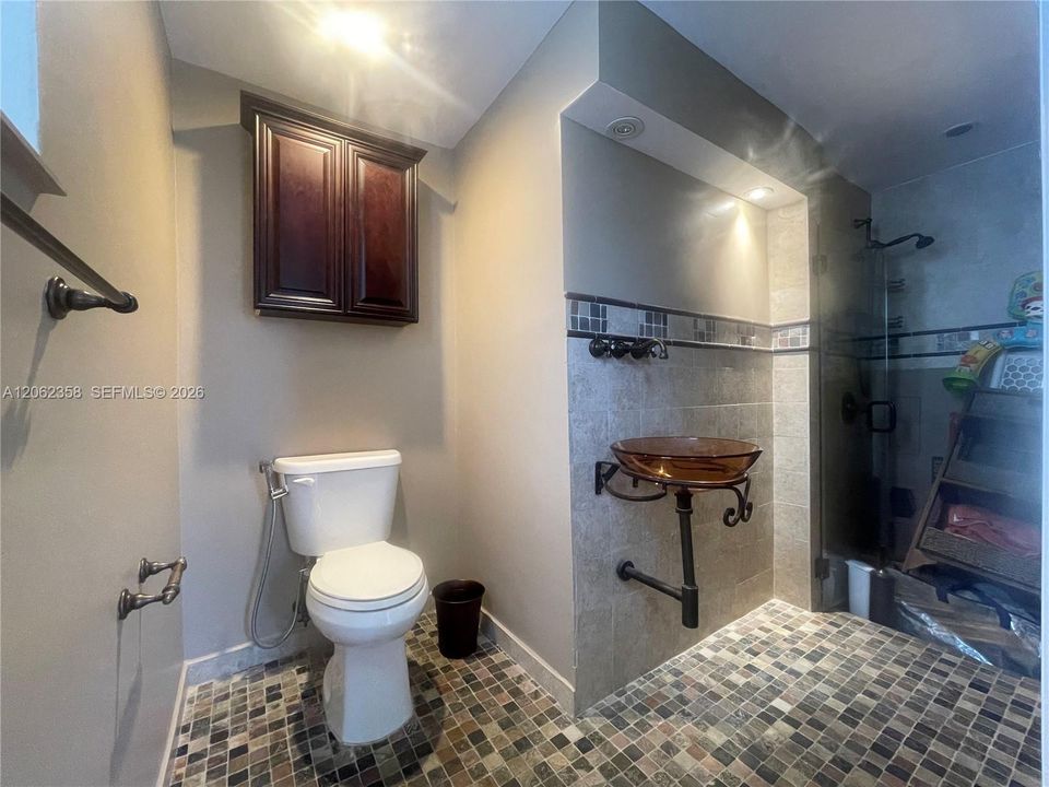 В аренду: $8,700 (3 спален, 3 ванн, 2366 Квадратных фут)